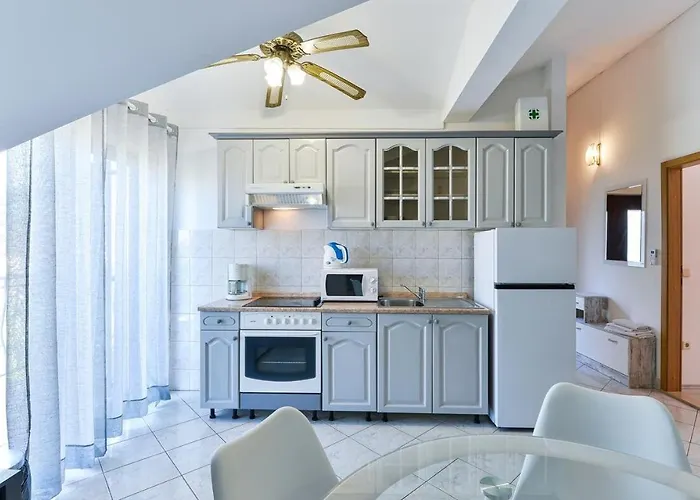 Апартаменты Apartmant Franica With Heated Pool And Jacuzzi