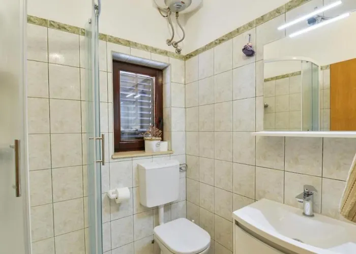 Apartmant Franica With Heated Pool And Jacuzzi Lejlighed