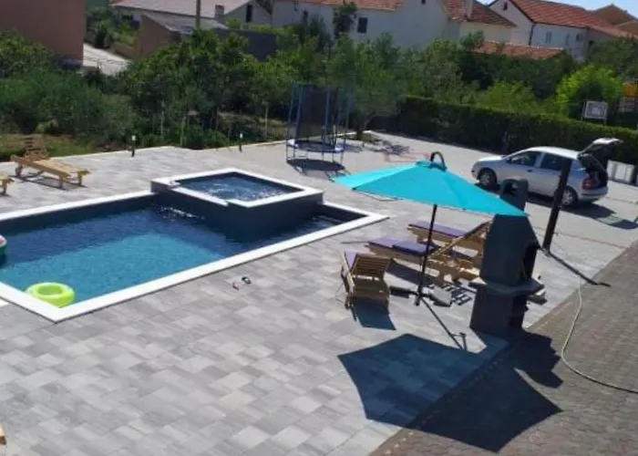 Apartmant Franica With Heated Pool And Jacuzzi * Privlaka (Zadar)